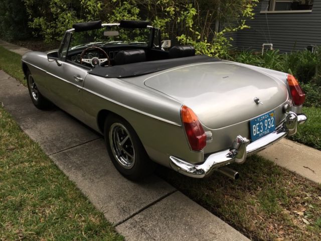 1972 MG MGB V6 Roadster - photo 3