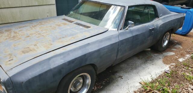 1972 Monte Carlo with a 350 small block, needs new idler valve and battery 1972 Chevrolet Monte Carlo