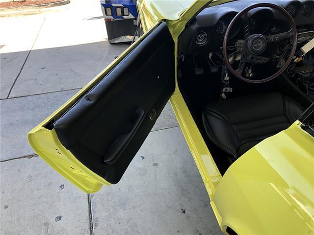 1972 nissan Z240 - photo 4