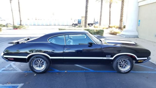 1972 Oldsmobile Cutlass 442 W-30 - photo 2