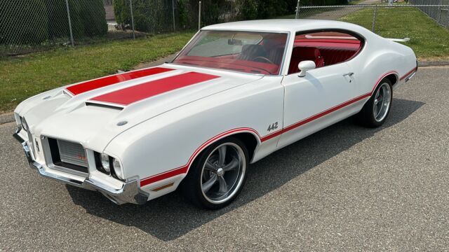 1972 Oldsmobile Cutlass 442 - photo 3