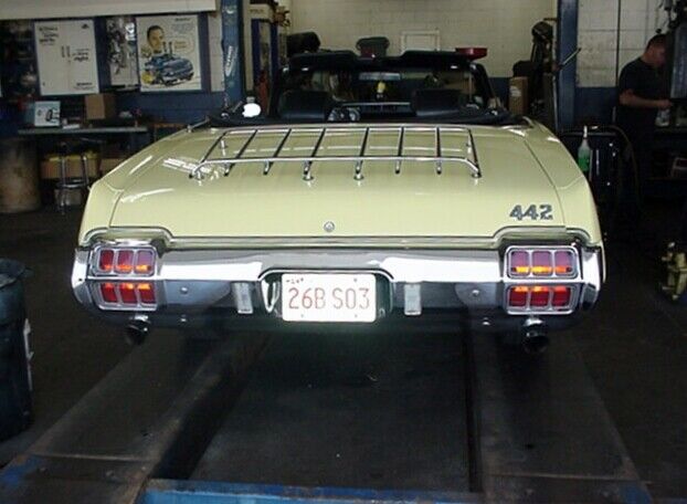 1972 Oldsmobile 442 - photo 2