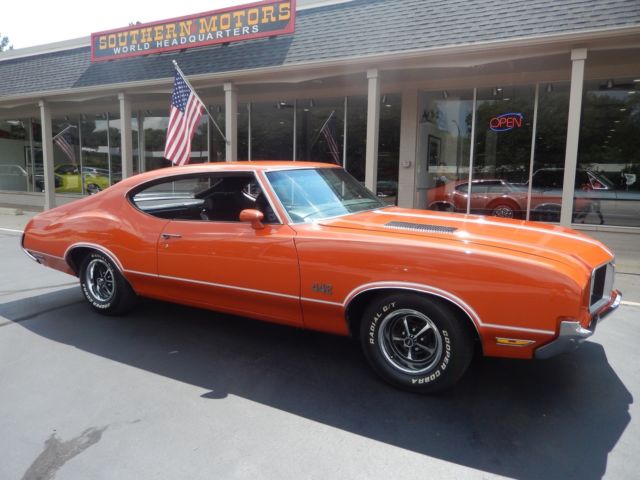 1972 Oldsmobile 442 Flame orange 455 ci.415 hp engine 1972 Oldsmobile 442