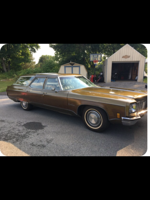 1972 Oldsmobile custom cruiser wagon 1972 Oldsmobile Custom Cruiser