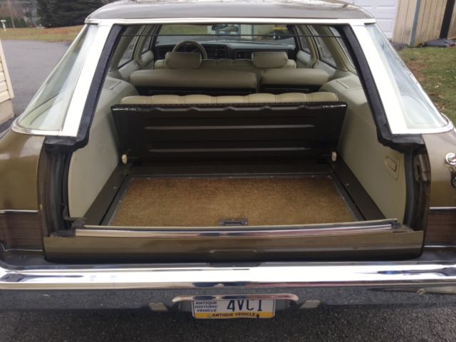 1972 Oldsmobile Custom Cruiser - photo 3