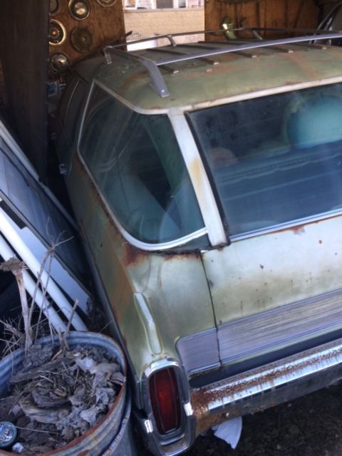 1972 Oldsmobile Custom Crusier - photo 3
