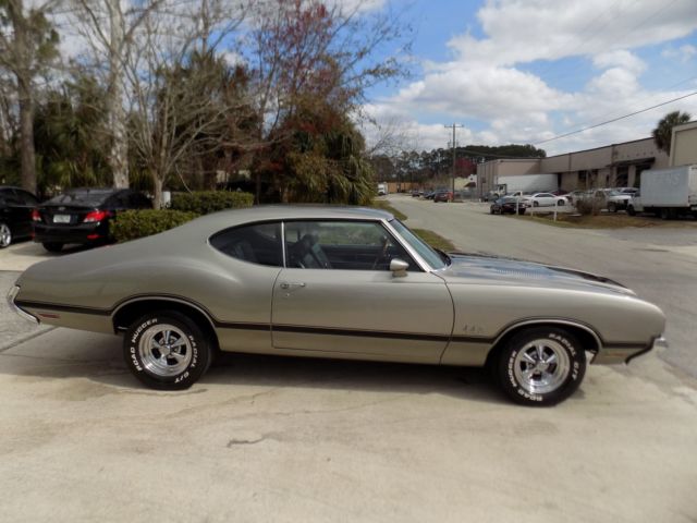 1972 Oldsmobile Cutlass 442 - photo 4