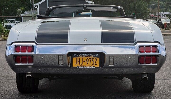 1972 Oldsmobile Cutlass Convertible, 383 Stroker, 350 Turbo Trans, 12-Bolt 3.73 - photo 11