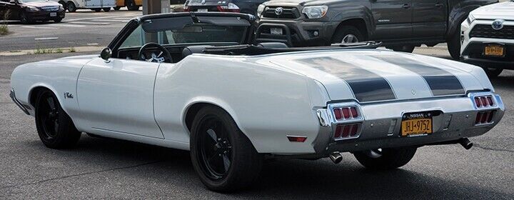 1972 Oldsmobile Cutlass Convertible, 383 Stroker, 350 Turbo Trans, 12-Bolt 3.73 - photo 6