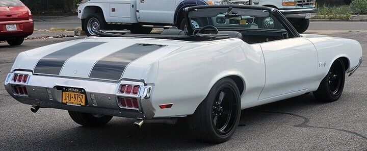 1972 Oldsmobile Cutlass Convertible, 383 Stroker, 350 Turbo Trans, 12-Bolt 3.73 - photo 8