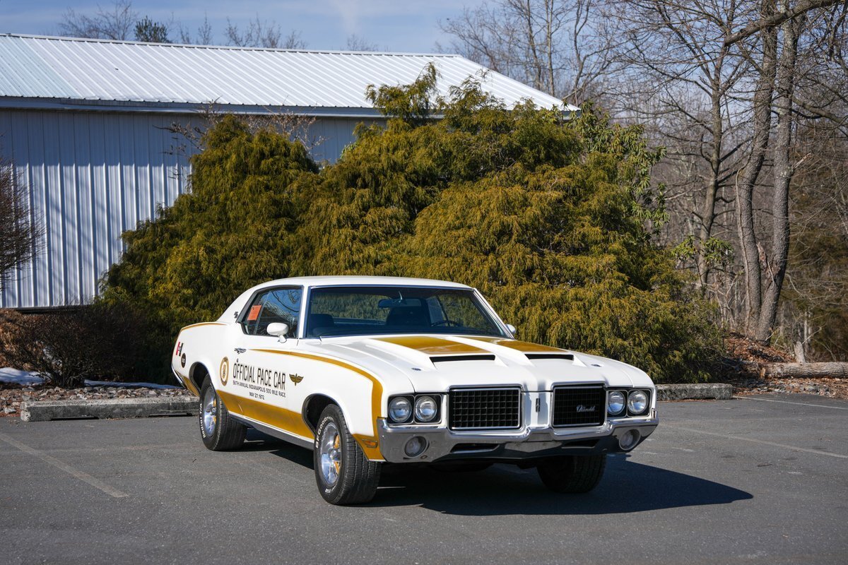 1972 Oldsmobile Cutlass Hurst/Olds Pace Car Edition - photo 6
