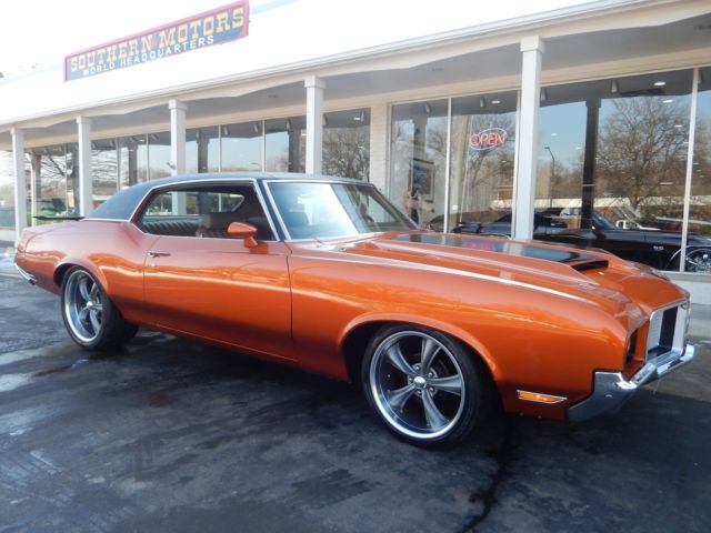 1972 Oldsmobile Cutlass Magno Tango pearl match#s 350 with factory A/C 1972 Oldsmobile Cutlass