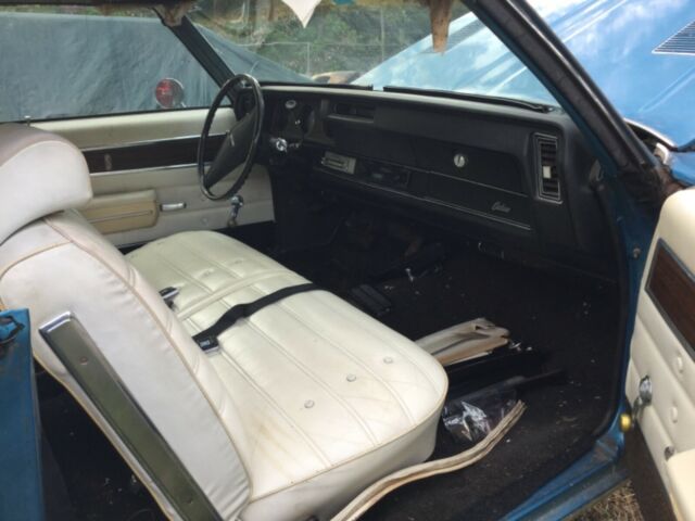 1972 Oldsmobile Cutlass Cutlass S - photo 2