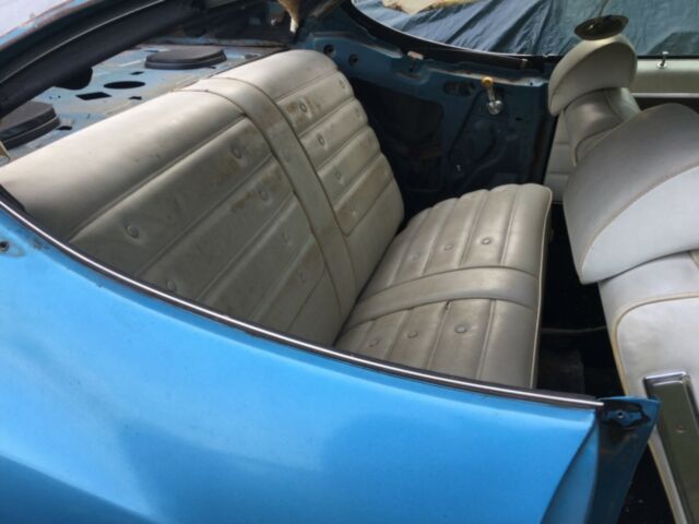 1972 Oldsmobile Cutlass Cutlass S - photo 3