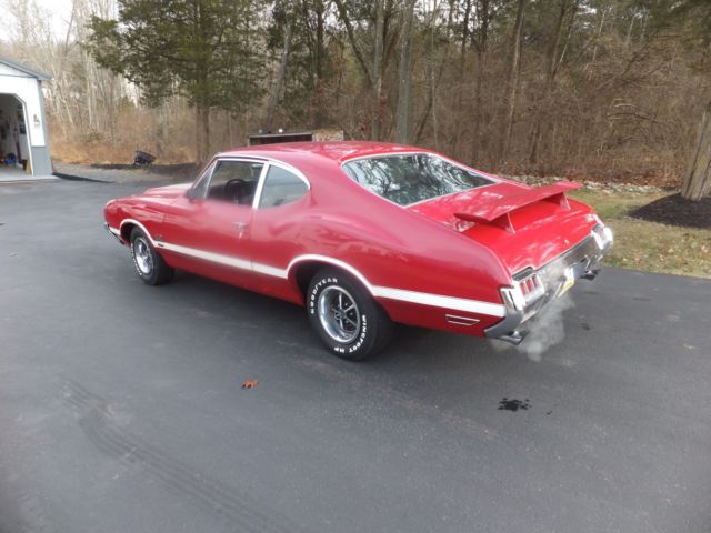 1972 Oldsmobile Cutlass 442 - photo 2