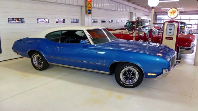 1972 Oldsmobile Cutlass S - photo 2