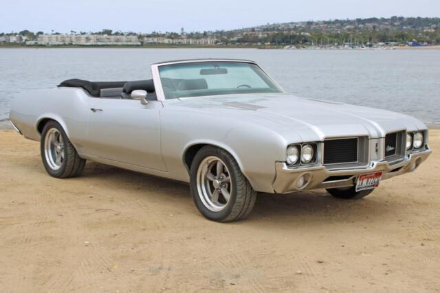 1972 Oldsmobile Cutlass Convertible - photo 10