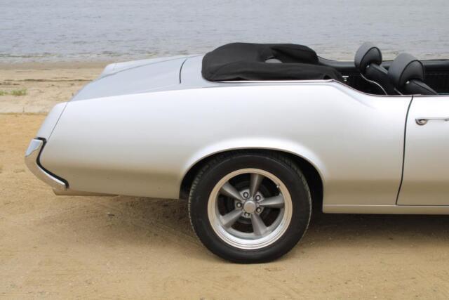 1972 Oldsmobile Cutlass Convertible - photo 13