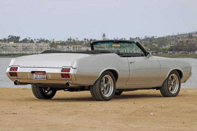 1972 Oldsmobile Cutlass Convertible - photo 6