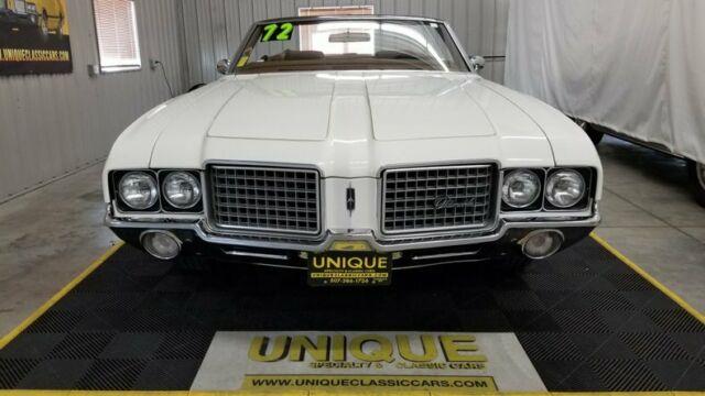 1972 Oldsmobile Cutlass Supreme Convertible - photo 2