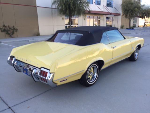 1972 Oldsmobile Cutlass Supreme Convertible - photo 3