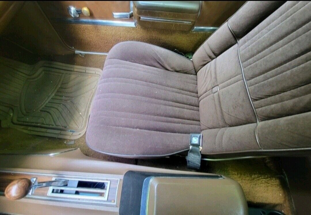 1972 Oldsmobile Cutlass Supreme Trim - photo 13