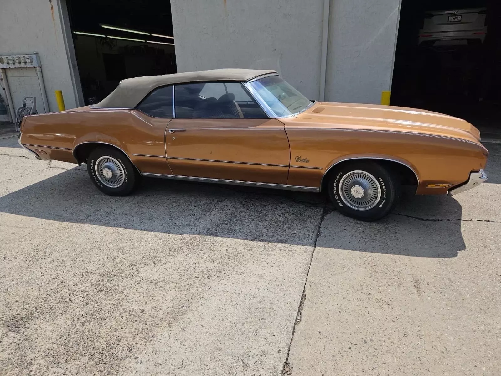 1972 Oldsmobile Cutlass Supreme