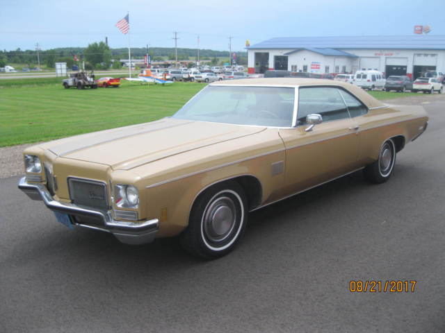 1972 Oldsmobile Delta 88 Royale Hardtop 2-Door - photo 6