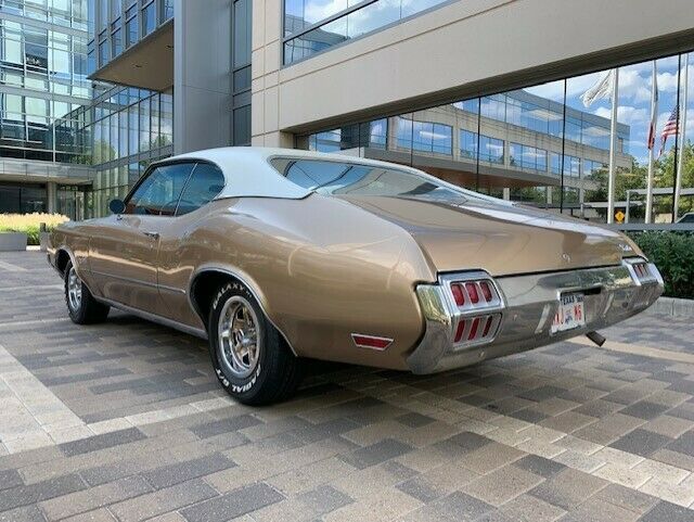 1972 Oldsmobile Cutlass CLASSIC - photo 11