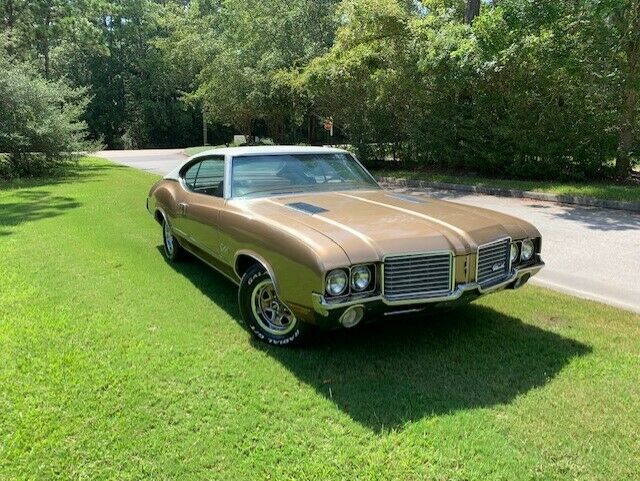1972 Oldsmobile Cutlass CLASSIC - photo 2