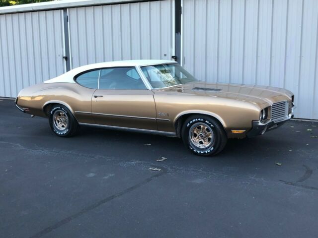 1972 Oldsmobile Cutlass CLASSIC - photo 9