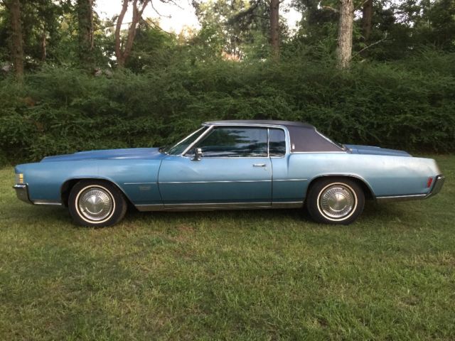 1972 Oldsmobile Toronado Blue with Black Top 1972 Oldsmobile Toronado