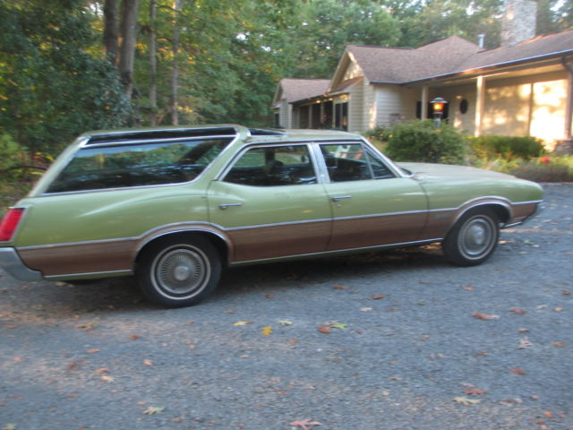 1972 Oldsmobile VISTA CRUISER - photo 2