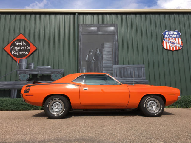 1972 Plymouth Barracuda Cuda 1970 body panels and taillights 360 cu in auto 1972 Plymouth Barracuda Cuda