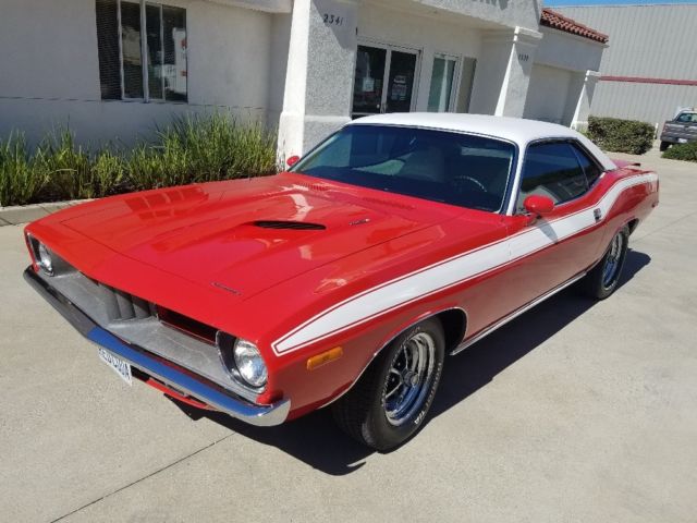 1972 Plymouth Barracuda Special. 'Cuda. w/'1971 motor. NO rust, w/Build sheet. 1972 Plymouth Barracuda