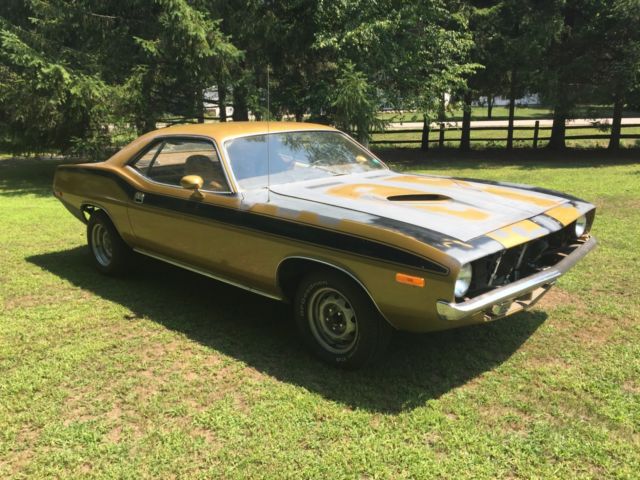 1972 Plymouth Cuda 440 727 auto 3:91 posi gear. runs and drives well. project 1972 Plymouth Barracuda Cuda 340
