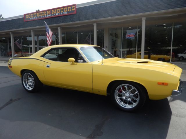 1972 Plymouth Cuda Lemon Twist 408 Stroker 4 wheel disc brakes 1972 Plymouth Barracuda Cuda