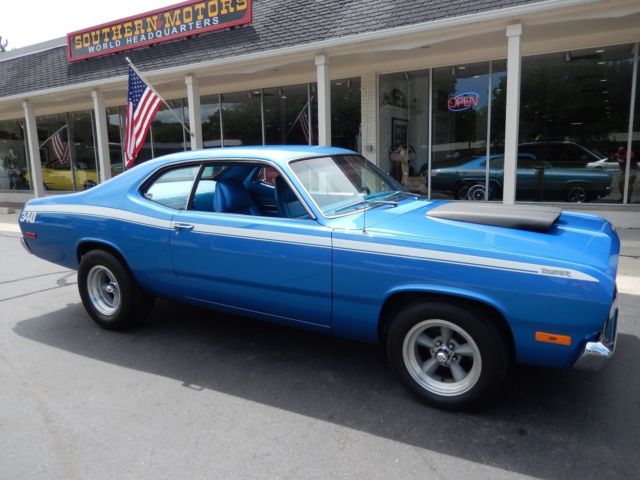 1972 Plymouth Duster B5 blue 340 Pistol Grip 4 speed Rotisserie Restoration 1972 Plymouth Duster
