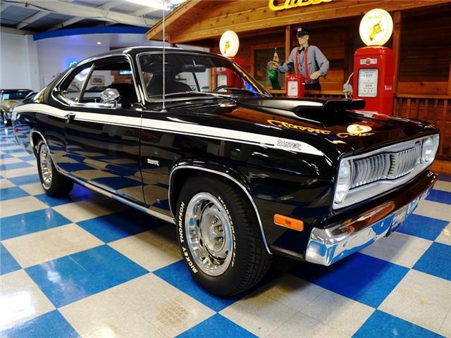 1972 Plymouth Duster Period Correct 340 Cui / 4 Speed Manual - photo 10