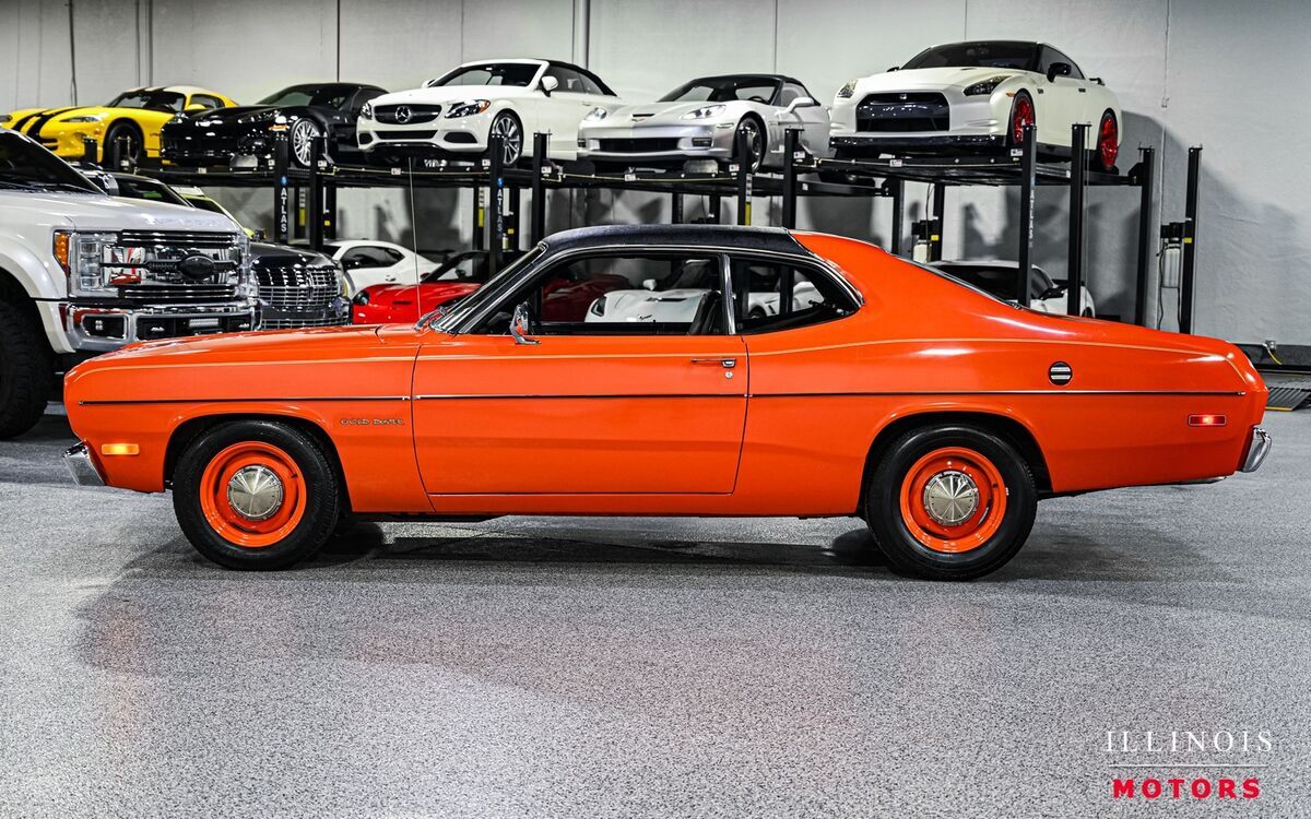 1972 Plymouth Duster Gold Duster Package - photo 2