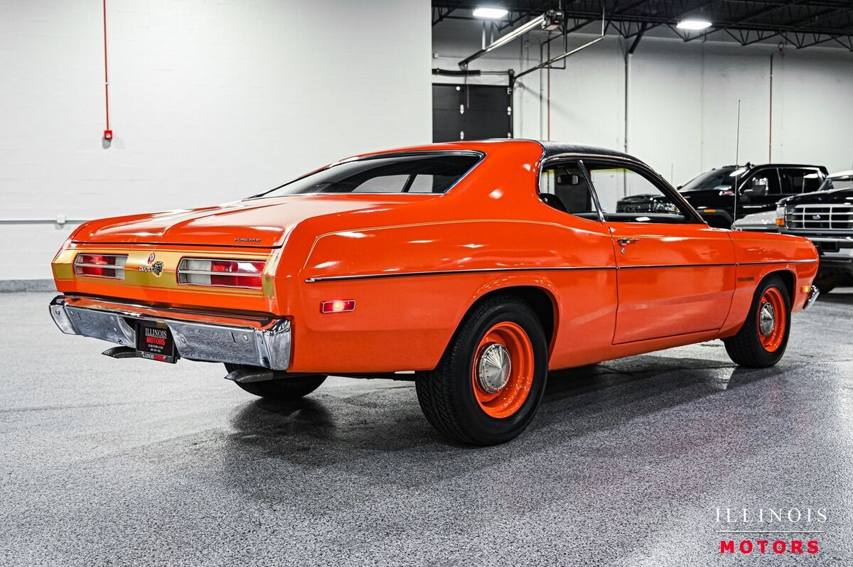 1972 Plymouth Duster Gold Duster Package - photo 5