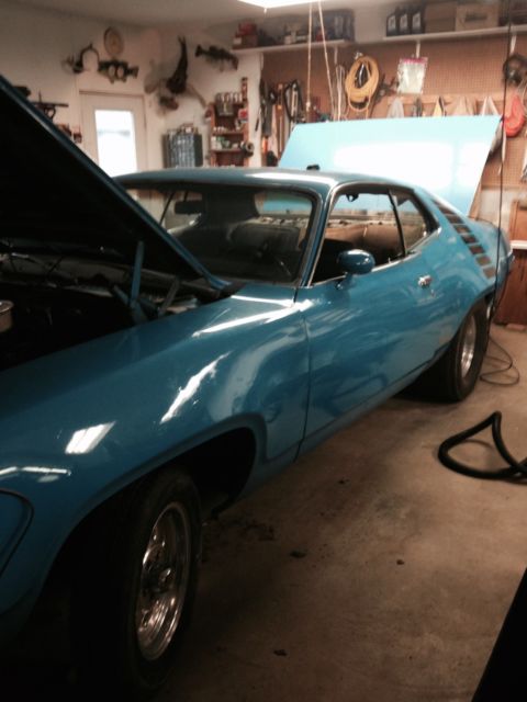 1972 Plymouth roadrunner 340 rare original engine rare petty blue color 1972 Plymouth Road Runner