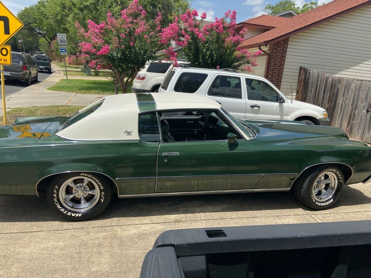 1972 Pontiac Grand Prix - photo 2