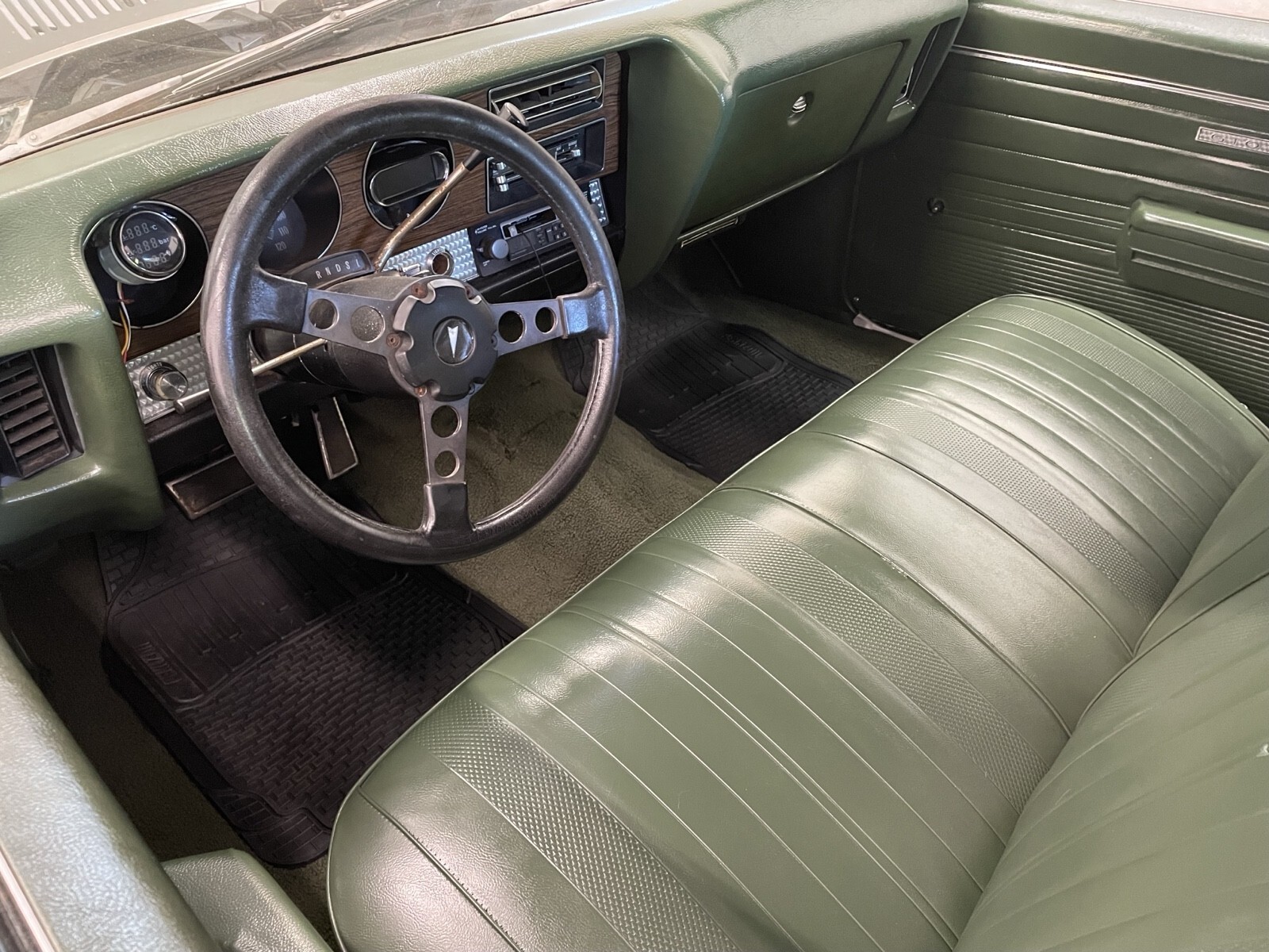 1972 Pontiac GTO 2 door - photo 8