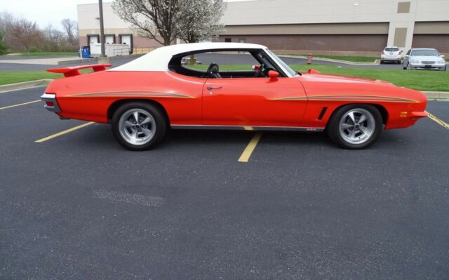 1972 Pontiac GTO - photo 2