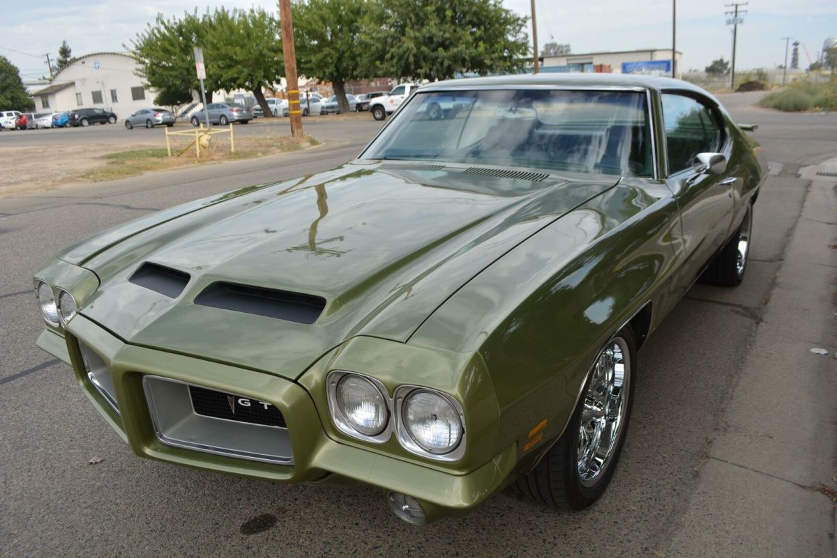 1972 Pontiac GTO Sport - photo 12