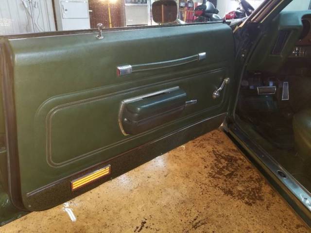 1972 Pontiac Le Mans Luxury 2dDr Hard Top - photo 13