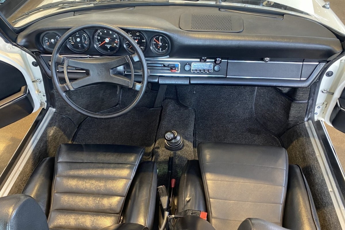 1972 Porsche 911 - photo 11