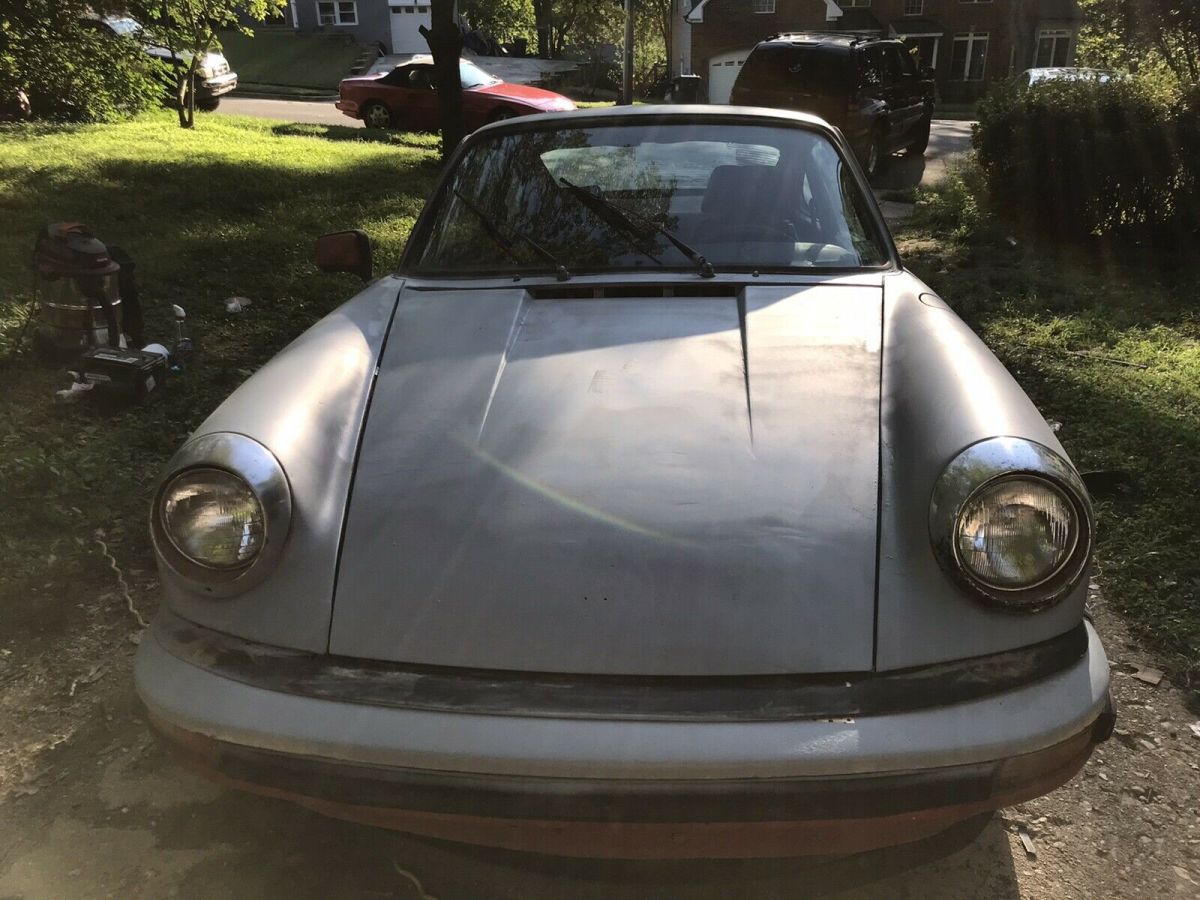 1972 Porsche 911T Coupe White RWD Manual 1972 Porsche 911T