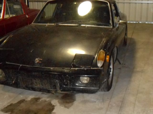1972 PORSCHE 914 BARN FIND , VERY SOLID ,NO RESERVE ,COMPLETE ,NEEDS RESTORATION 1972 Porsche 914 BLACK